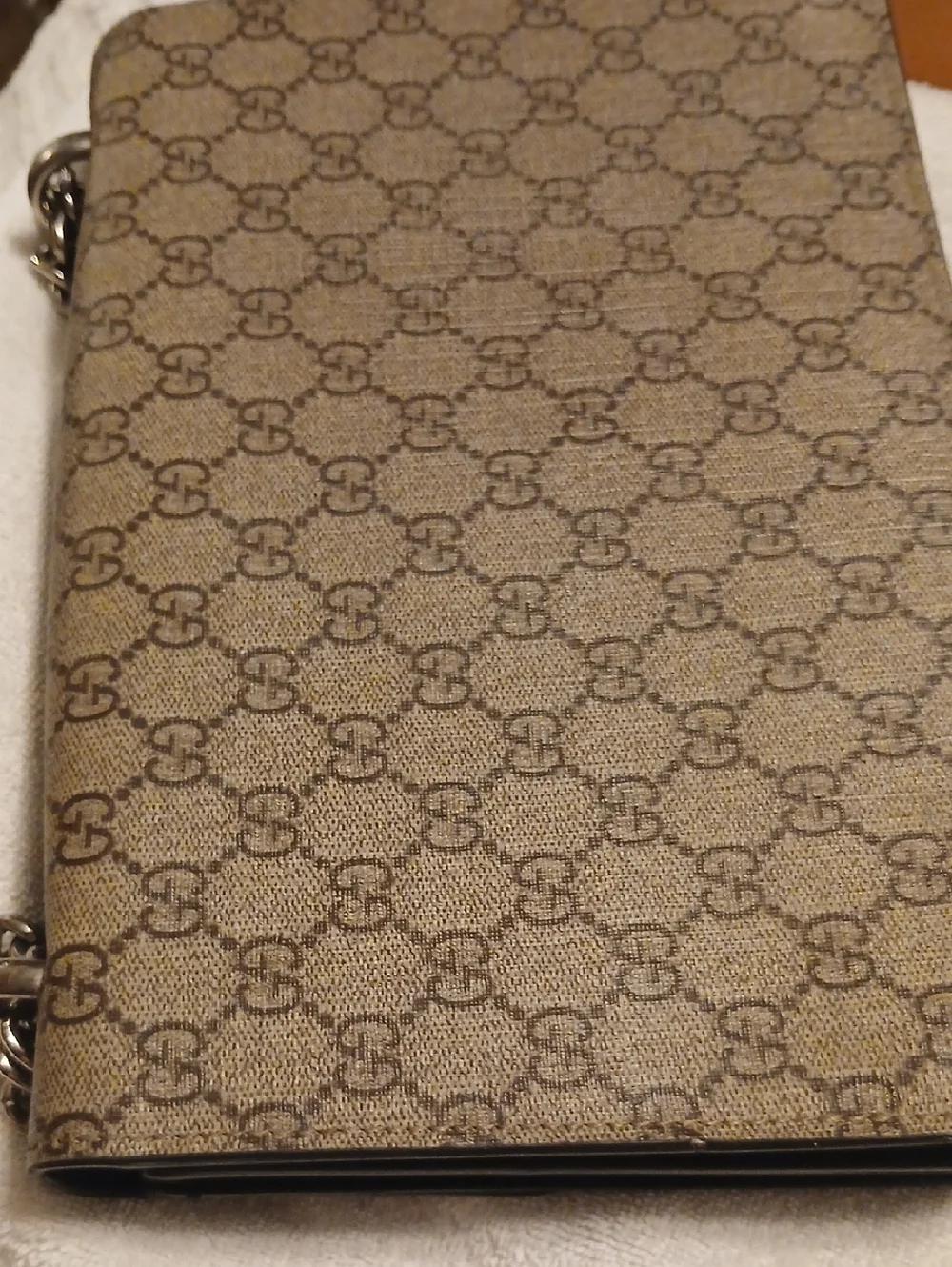 Gucci - Picture 3 of 5